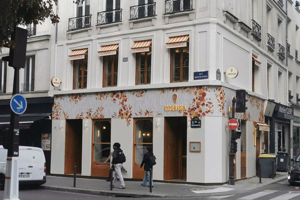Réalisation de l'enseigne lumineuse et du store à projection du restaurant Immersion à Paris